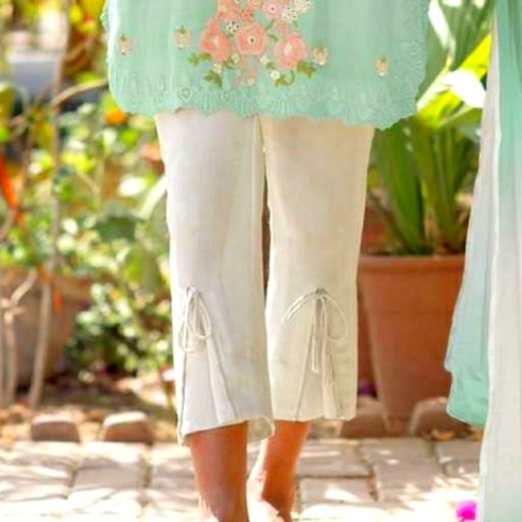 Premium  Contemporary Indian Suits - Picture 3 of 3